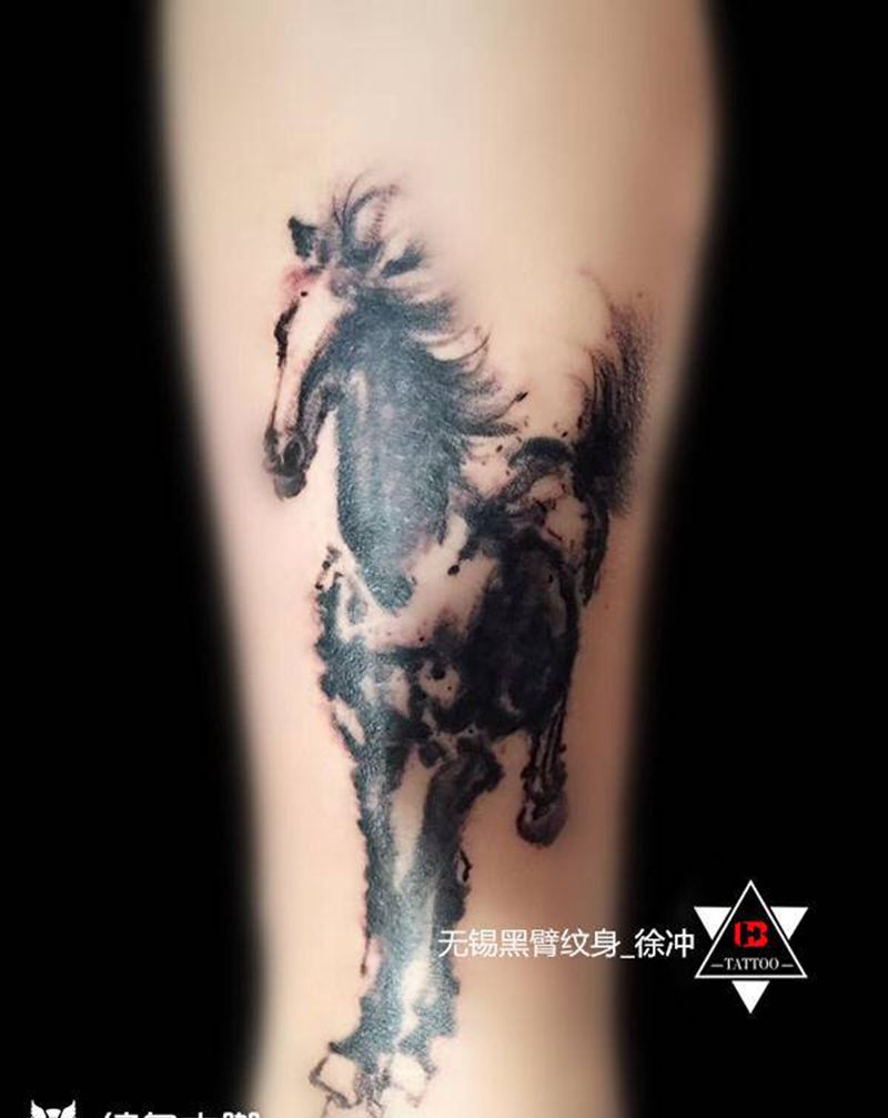 【水墨】·马纹身图片_腿部手臂水墨水彩马生效遮盖纹身图案
