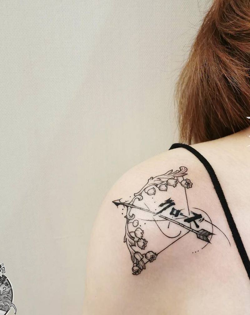 铃兰纹身图片_肩部图腾纹身图案