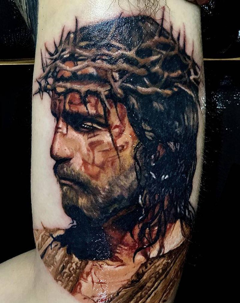 耶稣像纹身图片_手臂欧美写实纹身图案