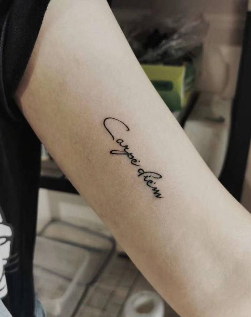 一元纹身纹身图片_手臂纹身图案