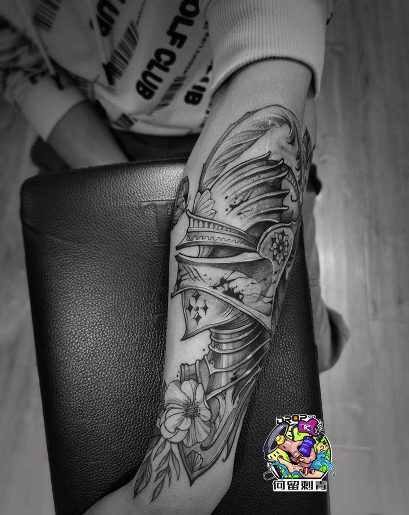 骑士纹身图片_手臂欧美写实纹身图案