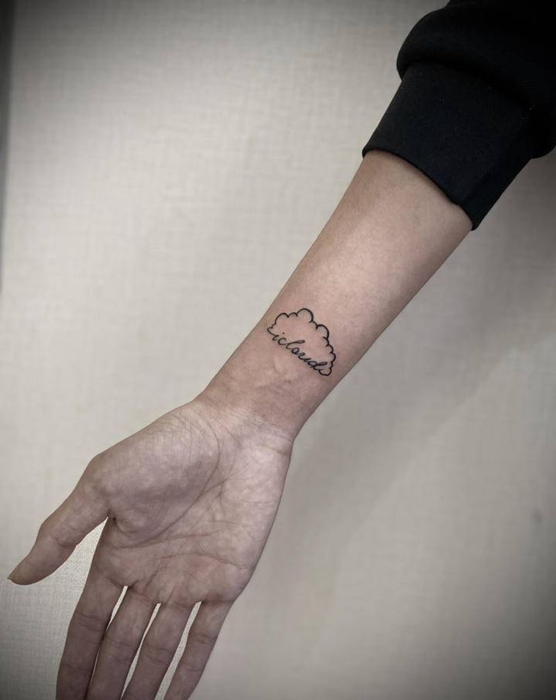 云朵纹身图片_手臂纹身图案