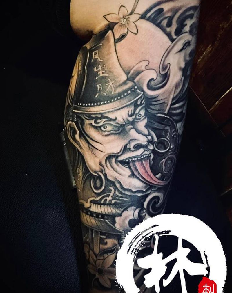 黑白无常纹身图片_腿部新传统纹身图案