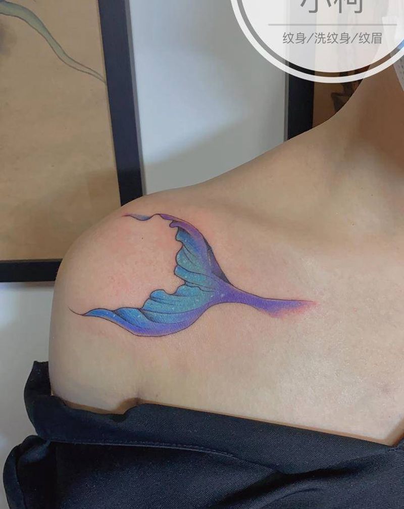 美人鱼尾纹身图片_肩部水彩锁骨锁骨纹身图案