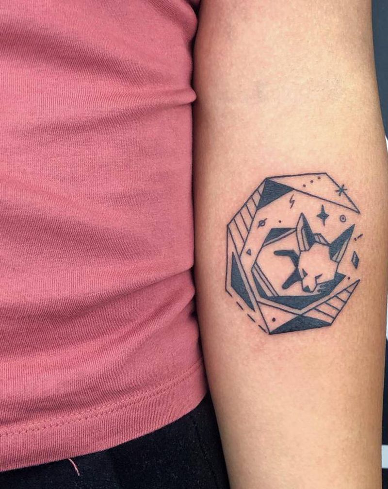 black work纹身图片_手臂腿部几何线条黑白小图纹身图案