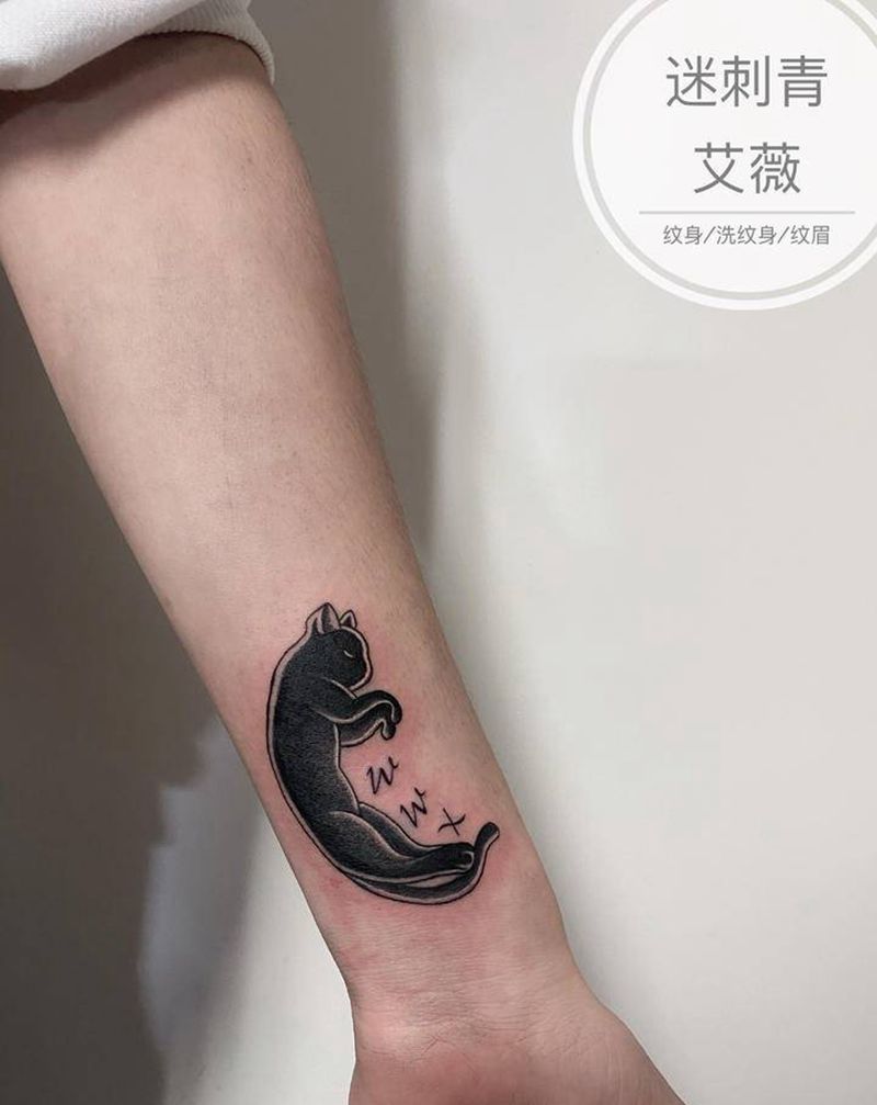 猫纹身图片_手臂手腕遮盖手腕纹身图案