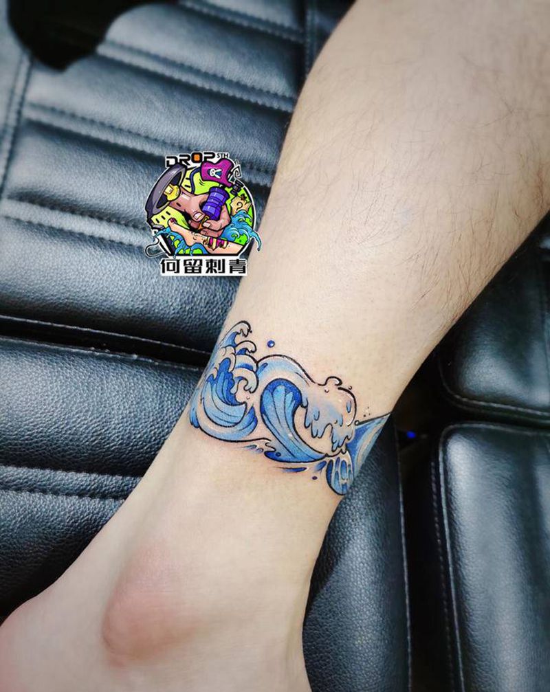 海浪纹身图片_脚部腿部纹身图案