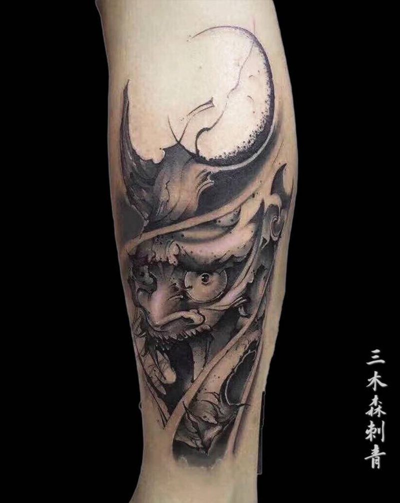 班锘纹身图片_腿部新传统纹身图案