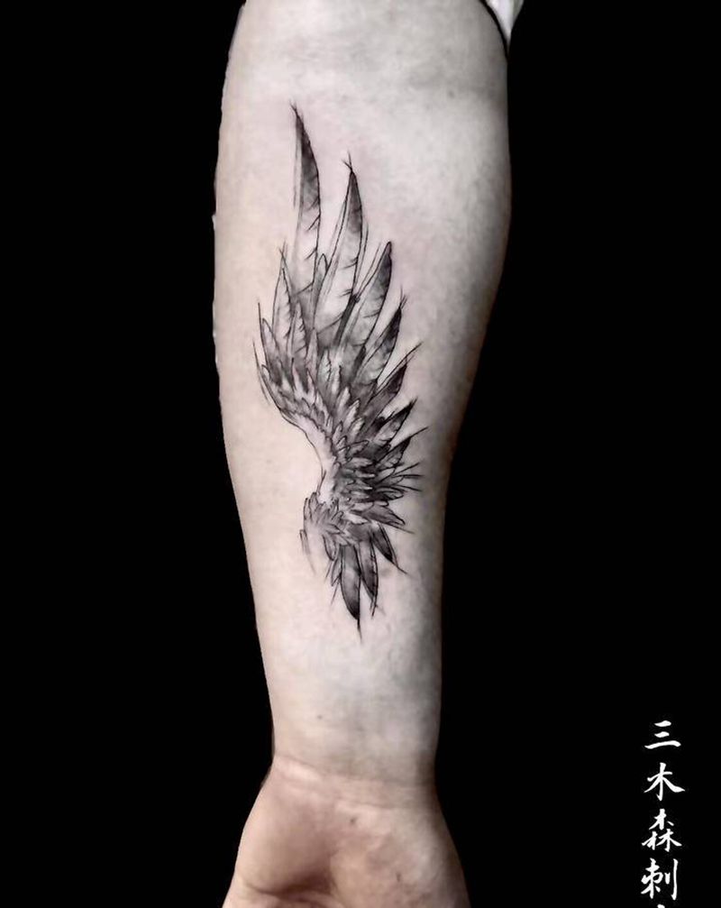 翅膀遮盖纹身图片_手部点刺几何纹身图案