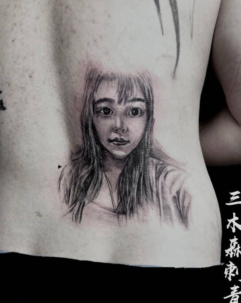 肖像纹身图片_背部欧美写实纹身图案