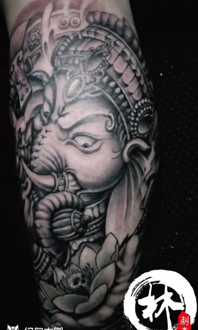 林刺青，象神纹身图片_腿部新传统纹身图案