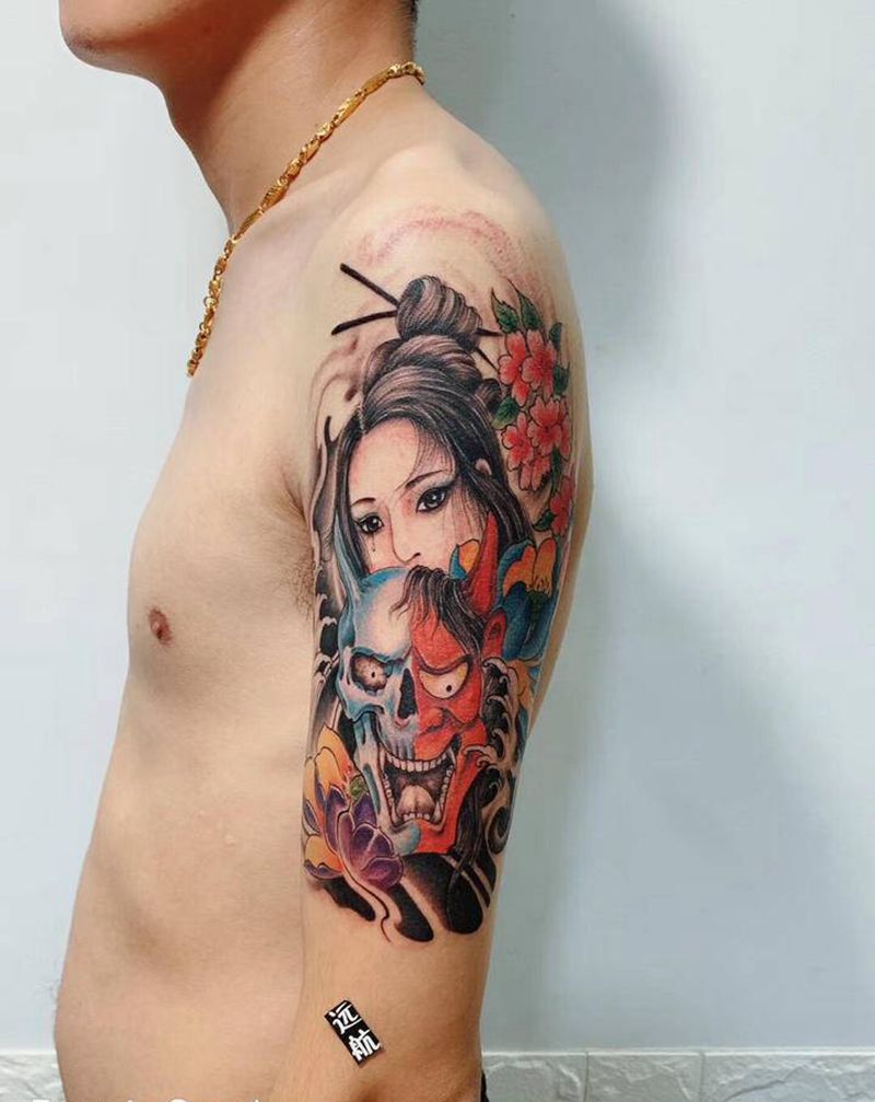 大臂艺妓纹身纹身图片_手臂水彩老传统纹身图案