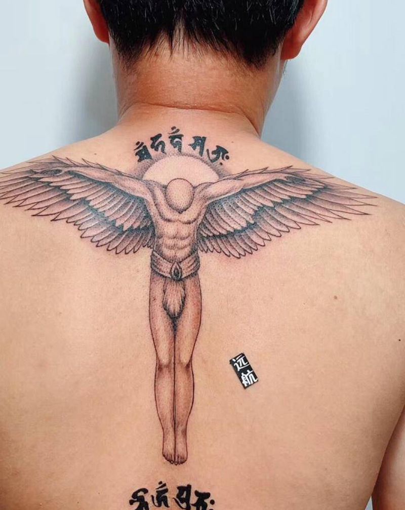 后背天使纹身纹身图片_背部老传统新传统天使纹身图案