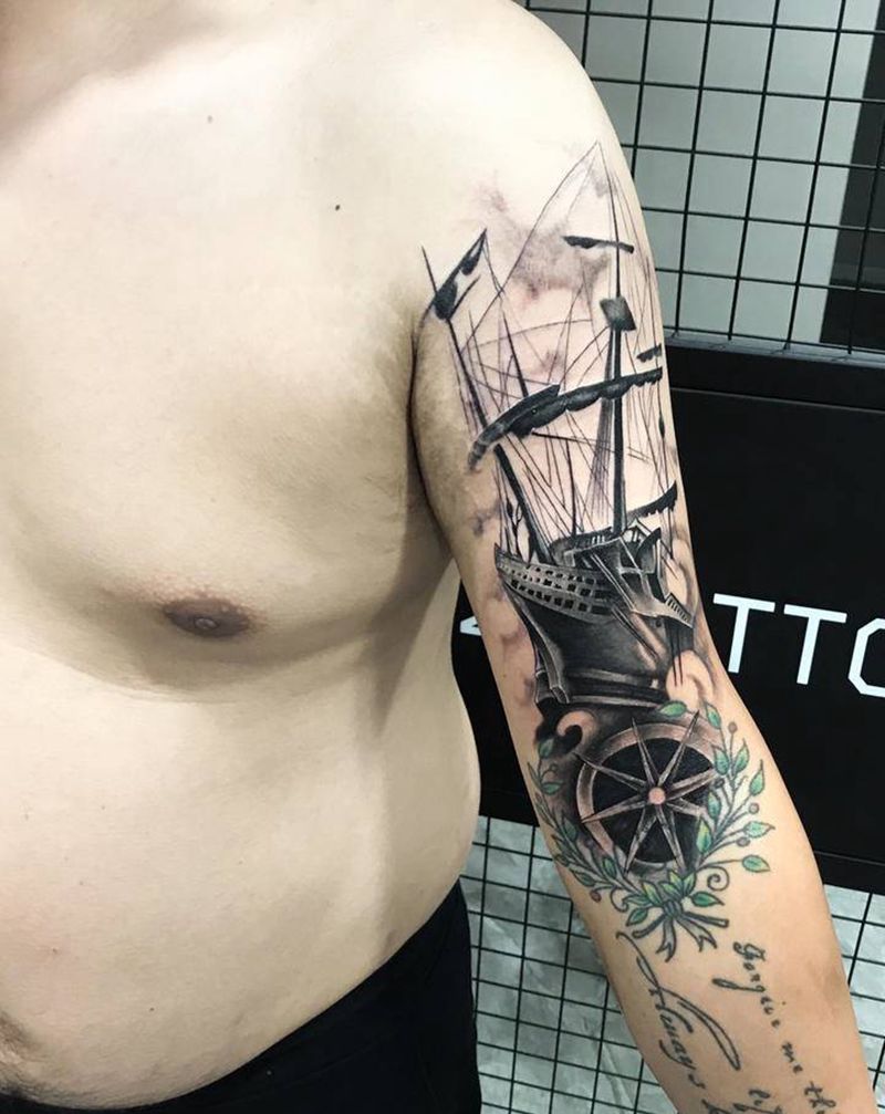 乘风破浪纹身图片_肩部欧美写实纹身图案