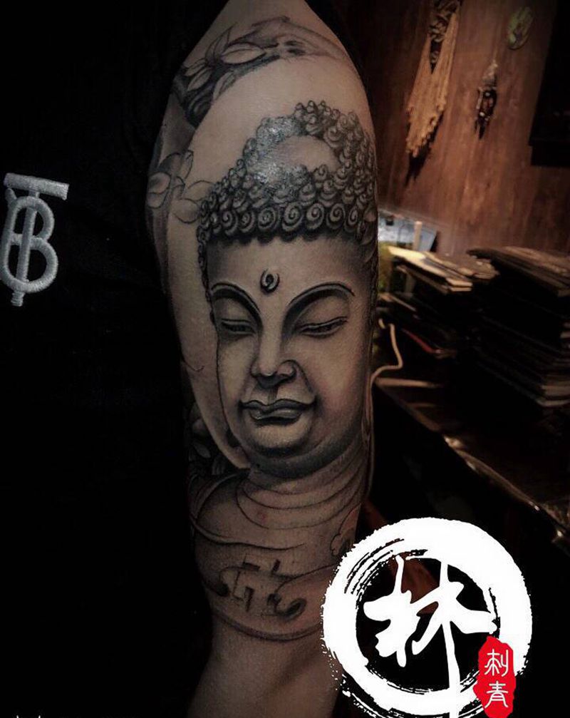 佛纹身图片_手臂新传统纹身图案