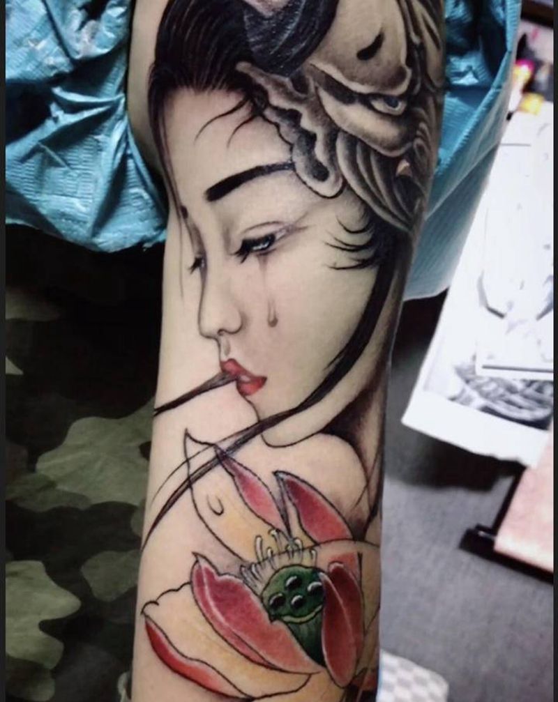 林刺青 艺妓纹身图片_手臂新传统纹身图案