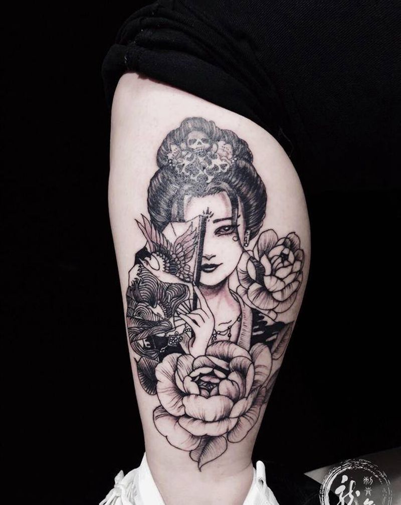 古风素颜纹身图片_腿部几何纹身图案