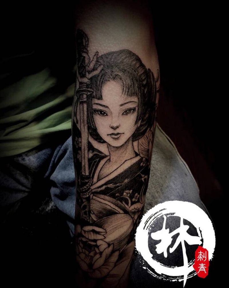 艺妓纹身图片_手臂新传统纹身图案