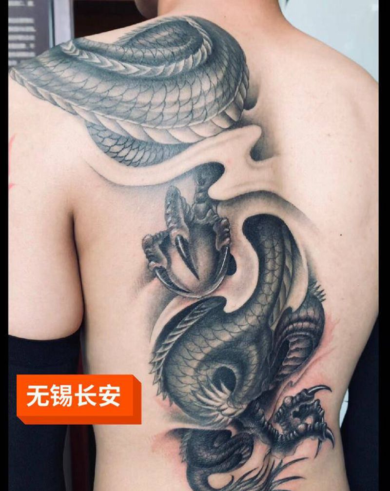 林刺青作品纹身图片_背部胸部老传统新传统纹身图案