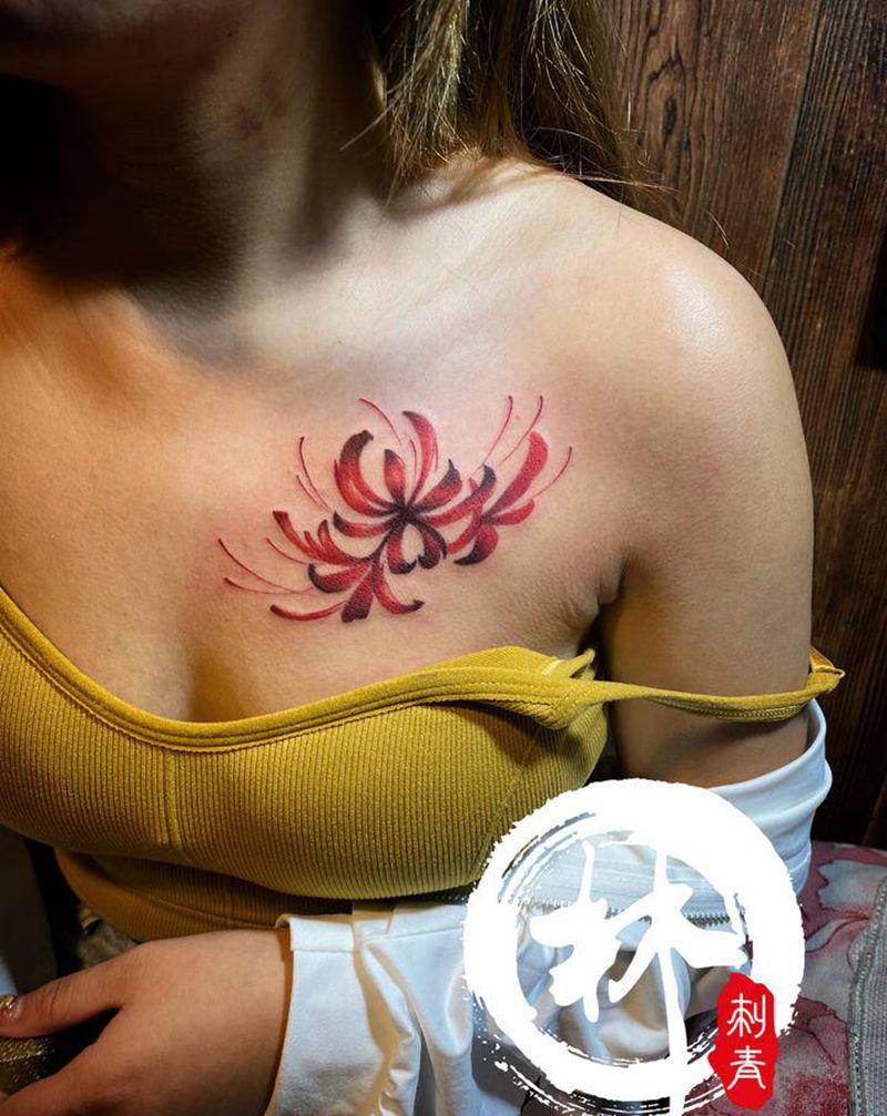 彼岸花纹身图片_胸部新传统纹身图案