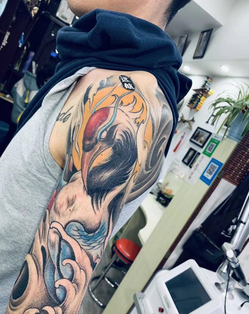 花臂纹身纹身图片_手臂新传统纹身图案