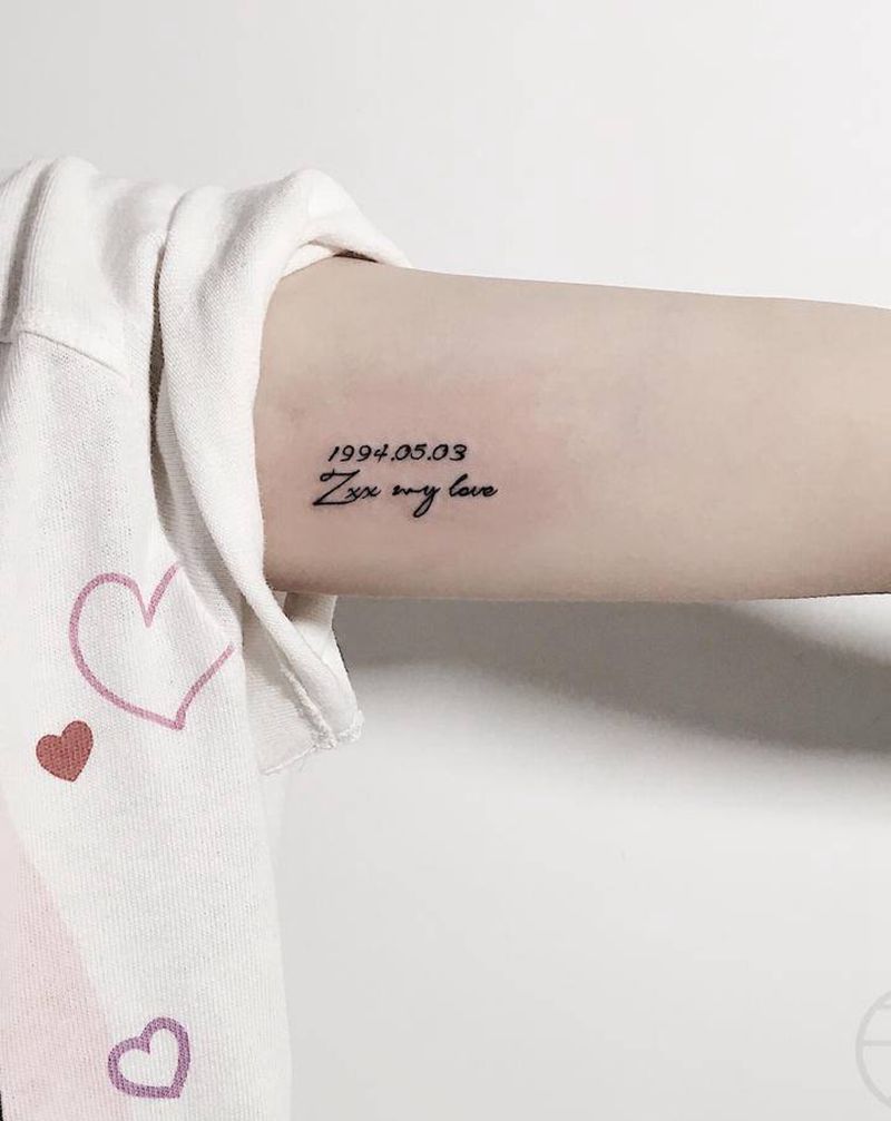 字母纹身图片_手臂纹身图案