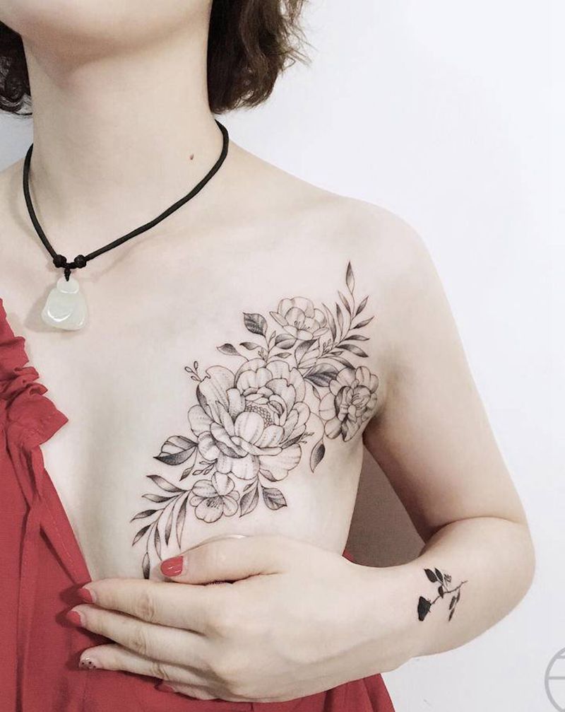 素花—遮盖纹身图片_胸部纹身图案