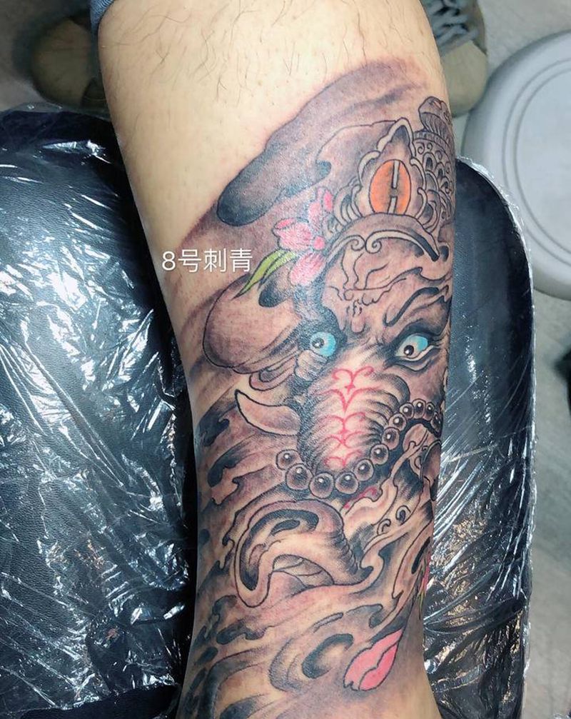 象神遮盖疤痕纹身图片_腿部纹身图案