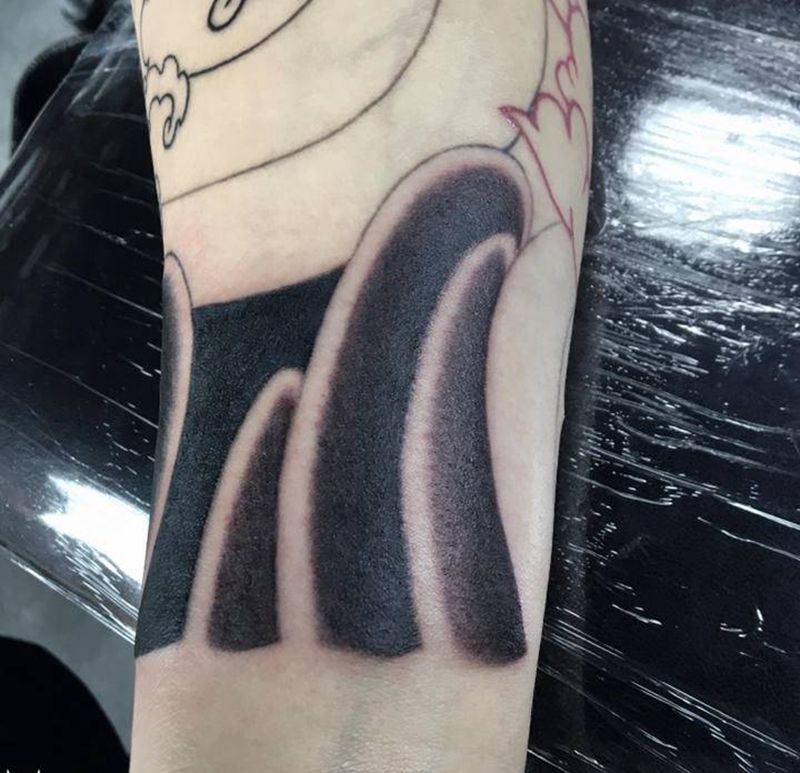 雾面纹身图片_手臂纹身图案