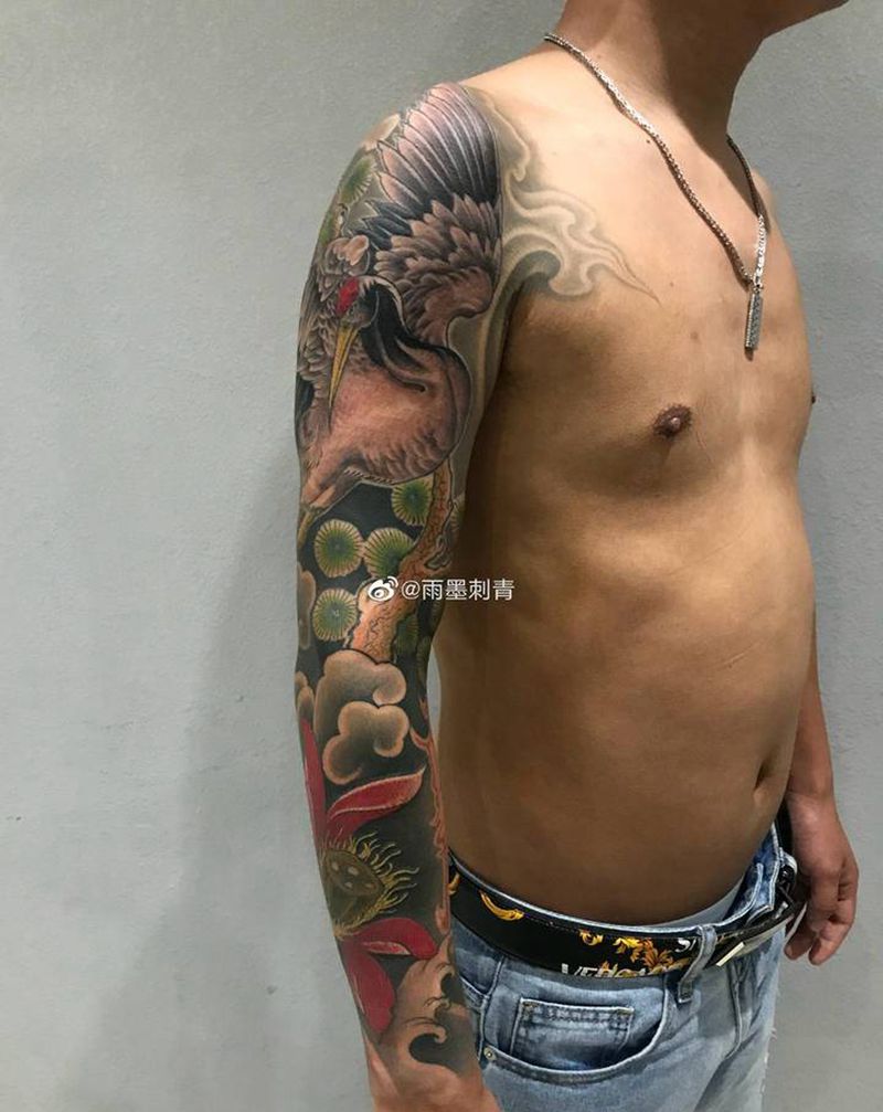 鹤纹身图片_手臂手部新传统老传统纹身图案