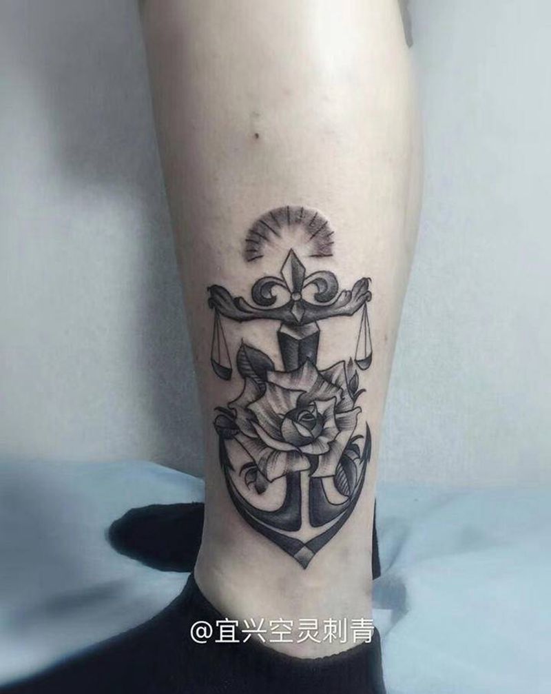 锚纹身图片_腿部纹身图案