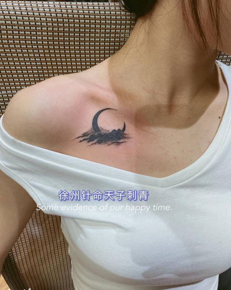 遮盖纹身图片_胸部水墨纹身图案