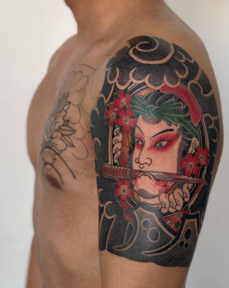 半甲纹身图片_胸部手臂新传统纹身图案