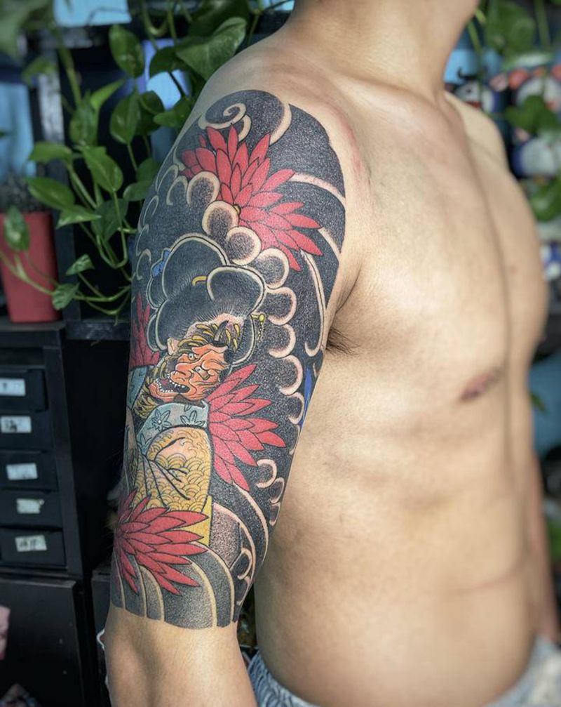 老传统包大臂纹身图片_手臂肩部老传统般若纹身图案