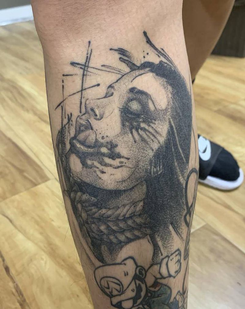 点刺纹身图片_腿部点刺纹身图案