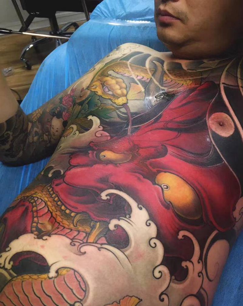 般若纹身图片_胸部腹部新传统般若纹身图案