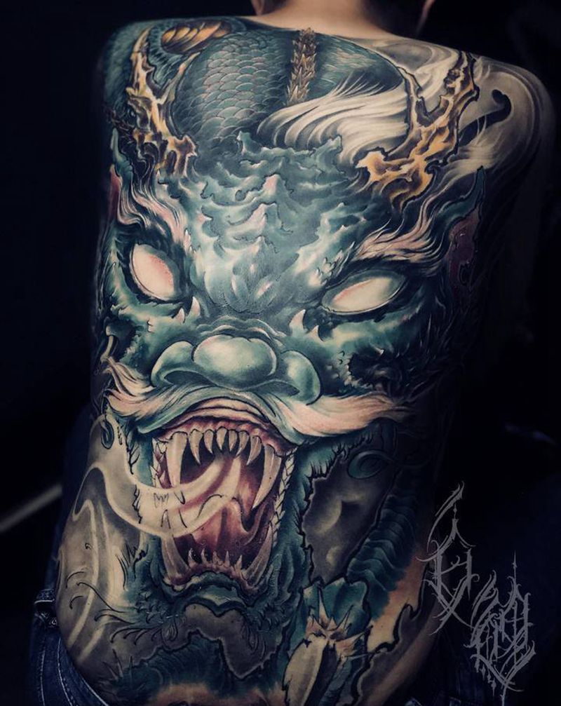 青龙纹身图片_背部新传统纹身图案