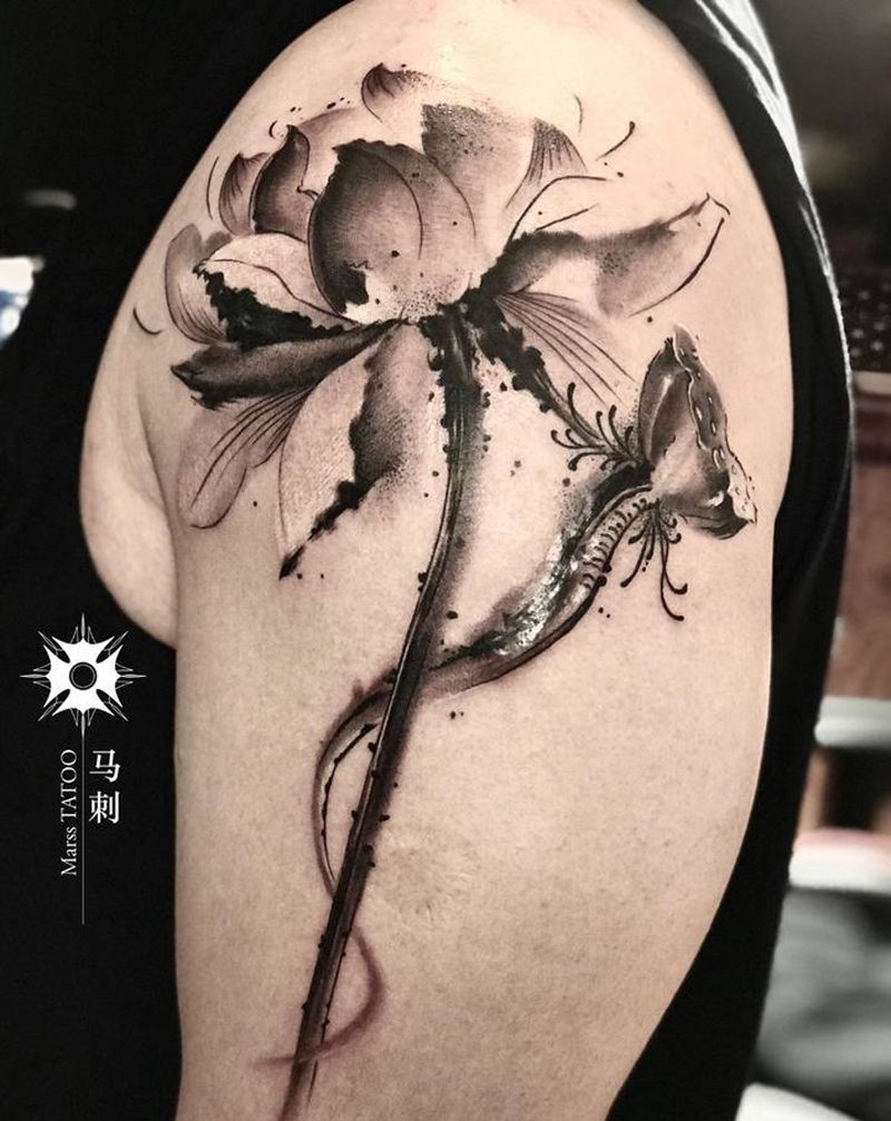 莲纹身图片_手臂纹身图案