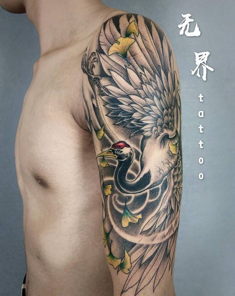 仙鹤纹身图片_手臂老传统新传统大臂银杏叶仙鹤纹身图案