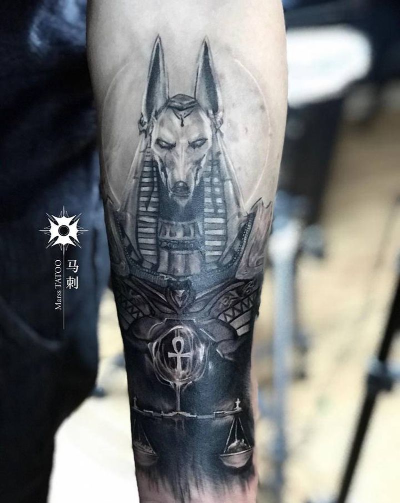 沙漠死神纹身图片_手臂纹身图案