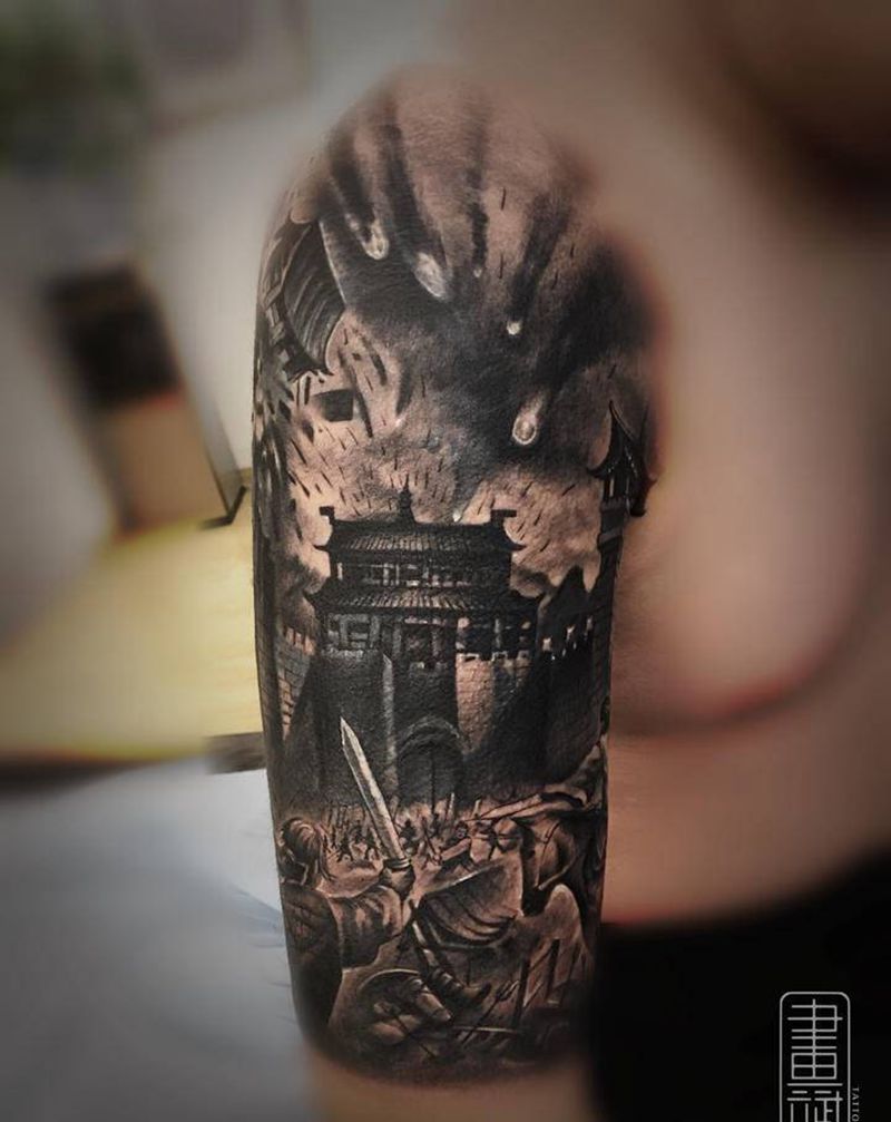 遮盖（未完待续）纹身图片_肩部欧美写实遮盖战场大臂纹身图案