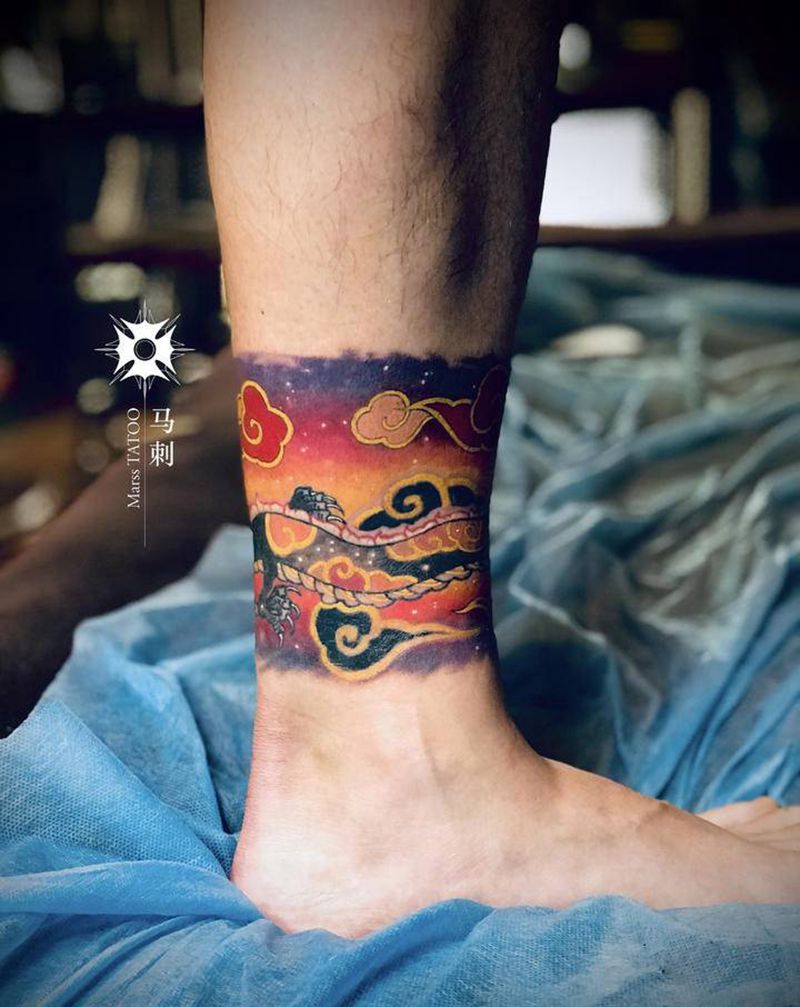 彩色脚环纹身图片_腿部纹身图案