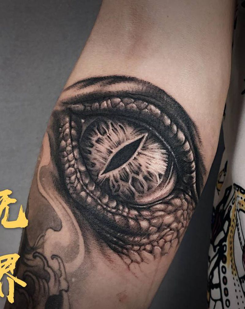 眼纹身图片_欧美写实龙眼眼睛兽眼纹身图案