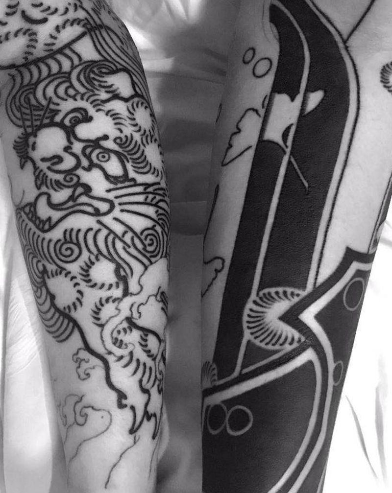唐狮纹身图片_手臂老传统纹身图案