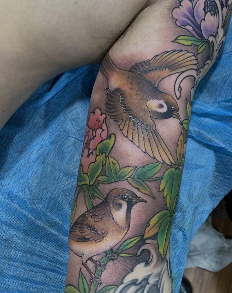 牡丹纹身图片_手臂新传统纹身图案