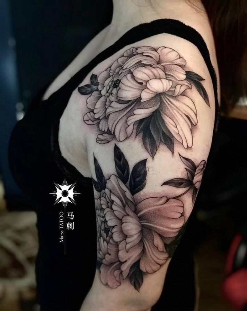 素花～牡丹纹身图片_手臂纹身图案