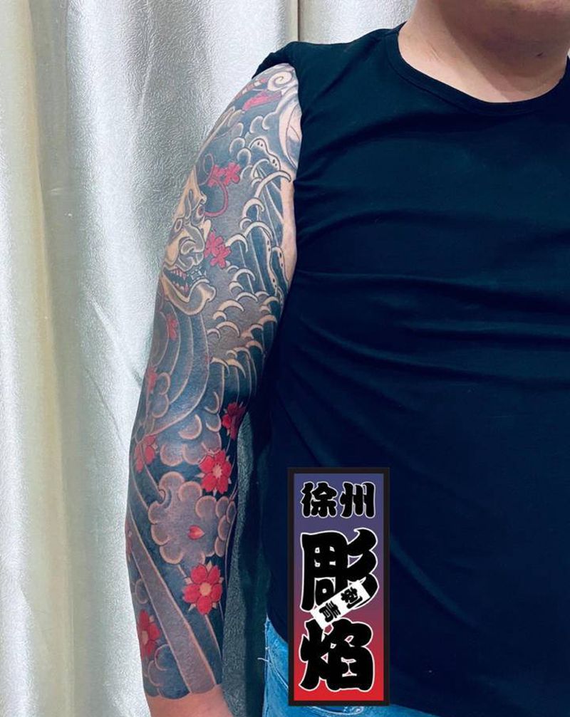 樱花臂纹身图片_老传统纹身图案