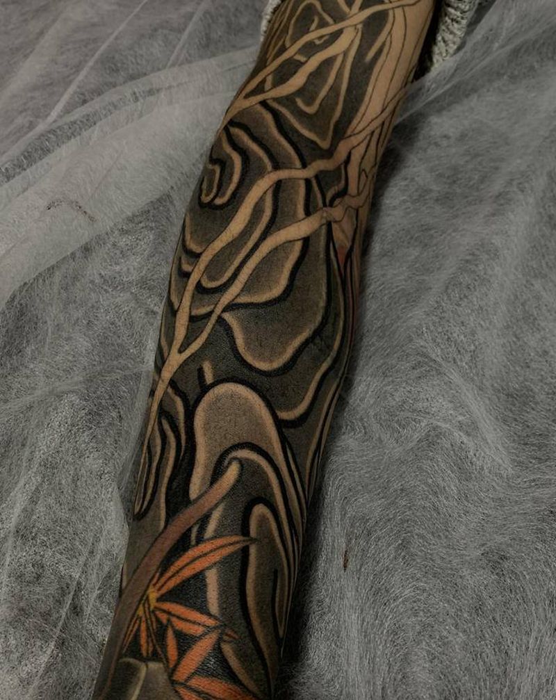 云纹身图片_手臂老传统纹身图案