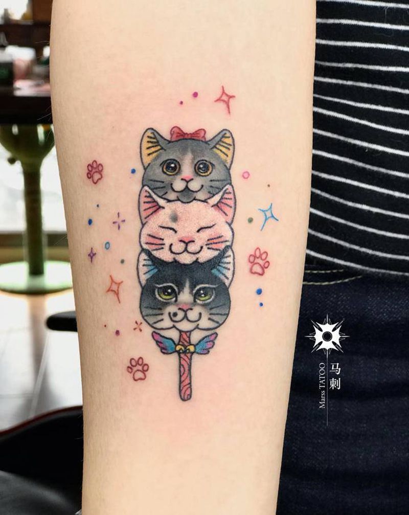 原创串串猫纹身图片_手臂纹身图案