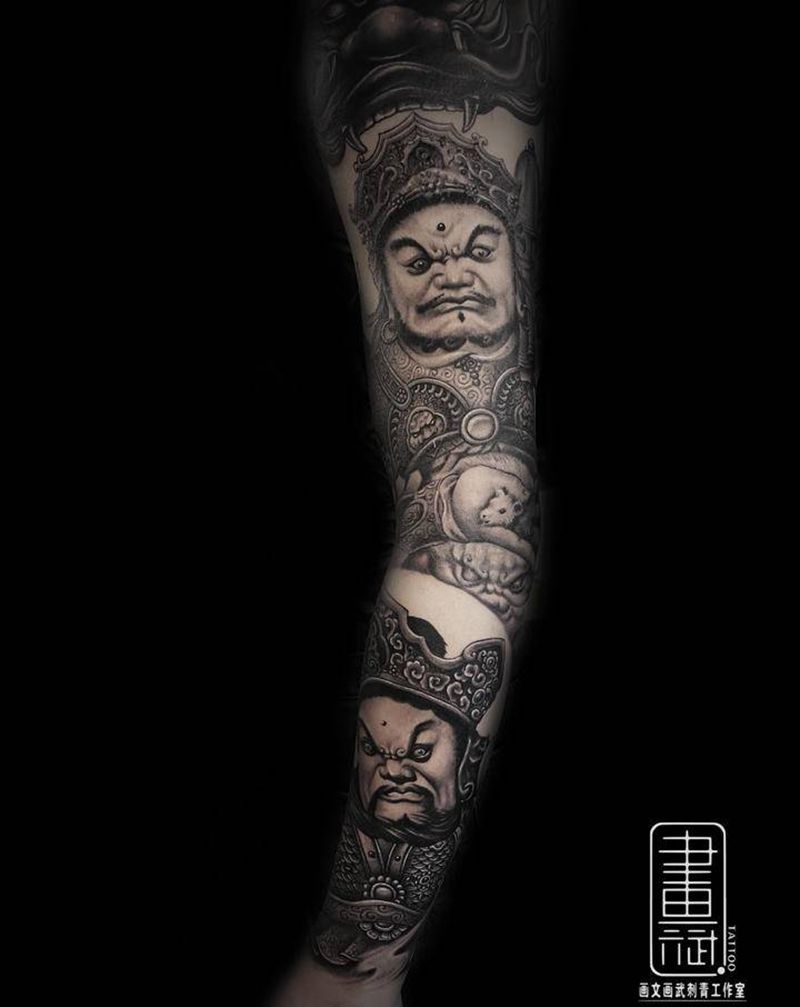 《天王》纹身图片_手臂欧美写实四大天王写实神像纹身图案